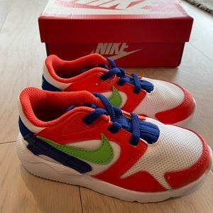 Brand new Nike LD Victory (TDE) 9C toddler shoes with original box